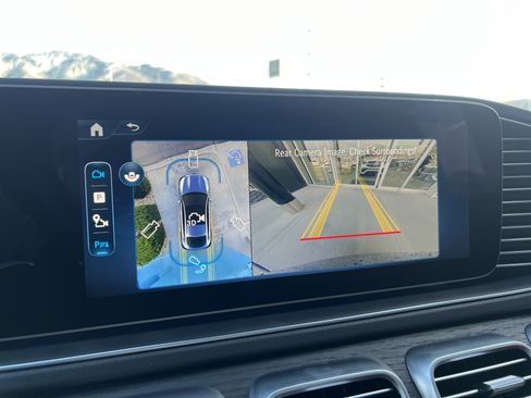 New 2026 Mercedes-Benz GLE 53 AMG 4MATIC Coupe image 21