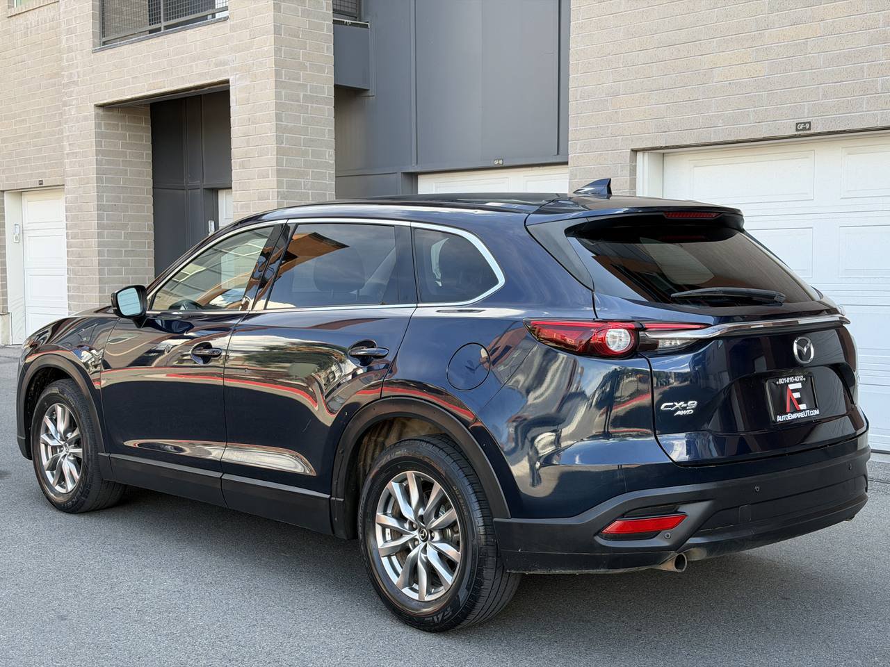 Used 2019 MAZDA CX-9 Touring w/ Touring Premium Package AWD/4WD image 3