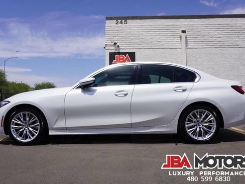 Used 2024 BMW 330i Sedan RWD image 11