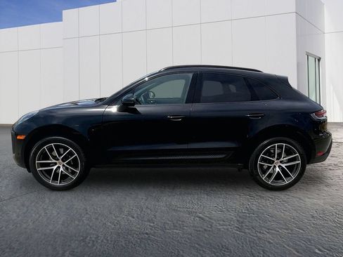 Certified 2026 Porsche Macan AWD/4WD image 2