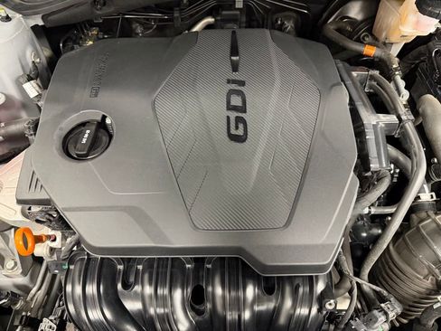 Used 2023 Kia Sportage X-Line w/ X-Line Premium Package image 11