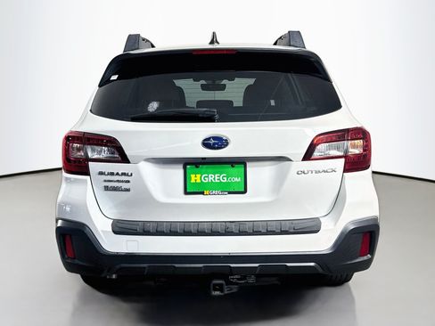 Used 2019 Subaru Outback 2.5i Premium AWD/4WD image 8