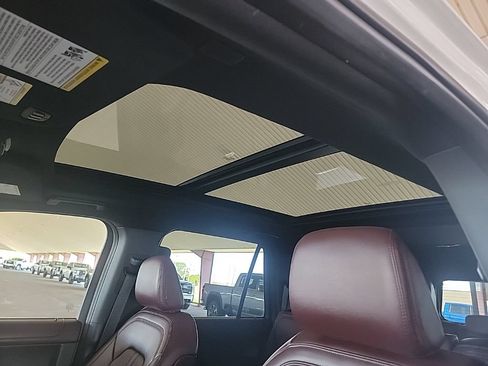 Used 2023 Ford Expedition Max Limited AWD/4WD image 22