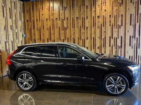 Used 2018 Volvo XC60 T6 Momentum w/ Convenience Package AWD/4WD image 8