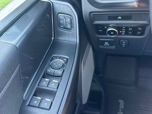 Used 2025 Ford F150 Lariat w/ Equipment Group 501A Mid AWD/4WD image 23