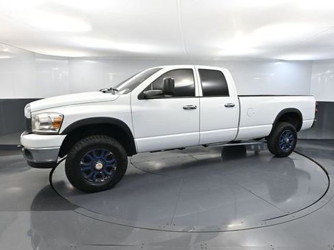 Used 2009 Dodge Ram 2500 Truck SLT w/ Popular Equipment Group AWD/4WD image 11