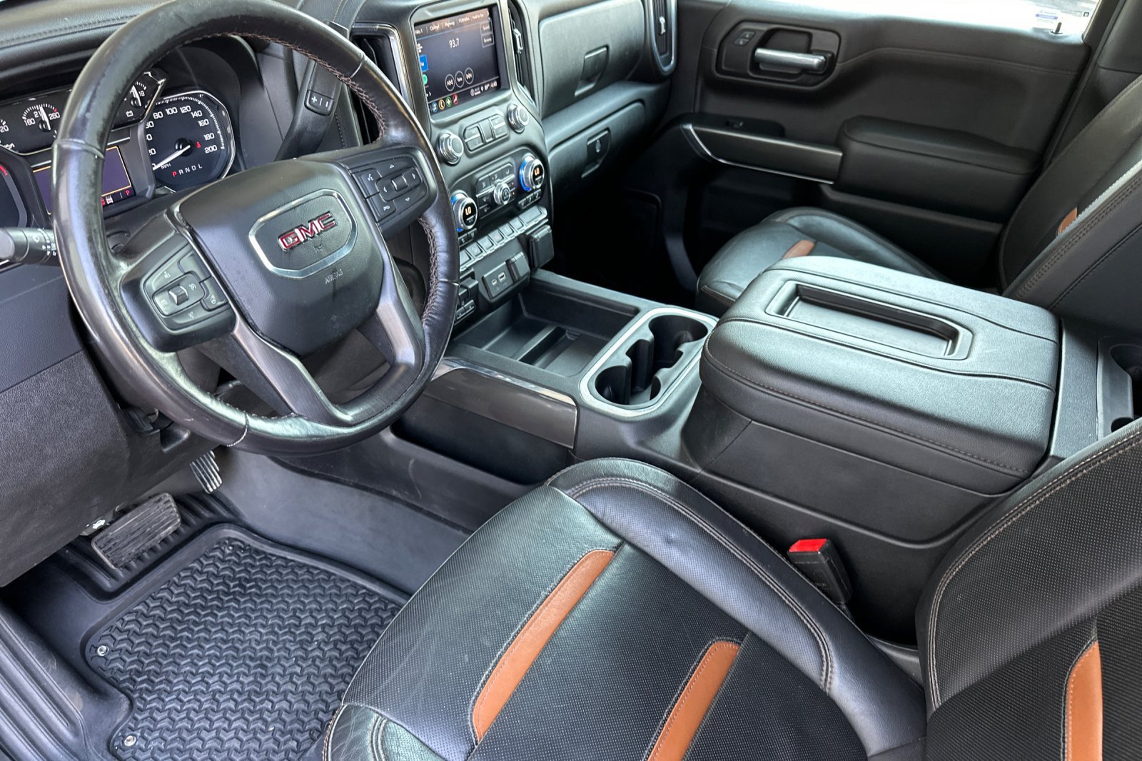 Used 2021 GMC Sierra 1500 AT4 AWD/4WD image 9
