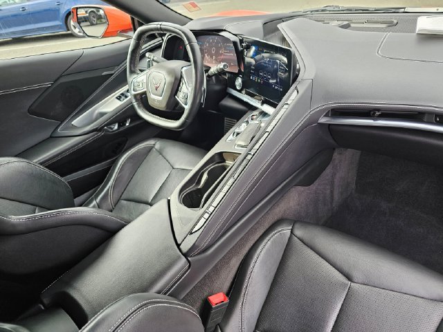 Used 2020 Chevrolet Corvette Stingray Coupe RWD image 12