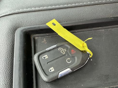 Used 2022 Chevrolet Silverado 2500 LT w/ All Star Edition image 9