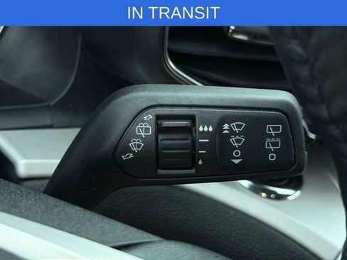 Used 2023 Ford Explorer XLT w/ Equipment Group 202A AWD/4WD image 31