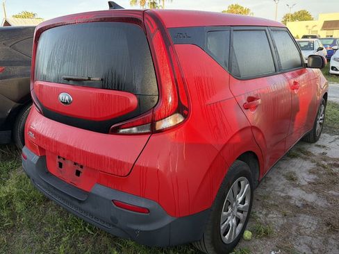 Used 2021 Kia Soul LX FWD image 10