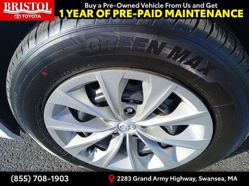 Used 2016 Toyota Camry LE image 13