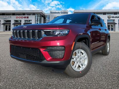 New 2025 Jeep Grand Cherokee Laredo w/ Luxury Tech Group I