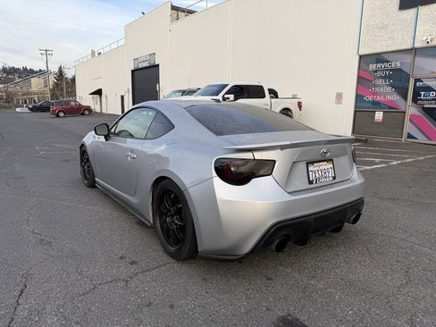 Used 2013 Scion FR-S 10 Series image 3