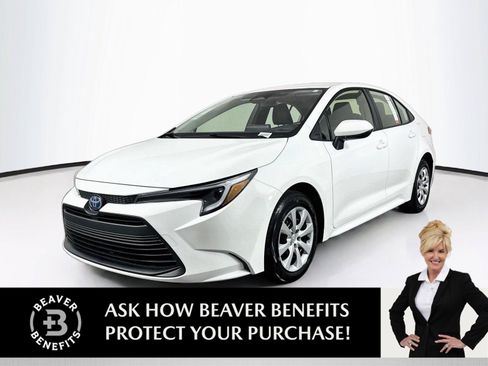 Used 2024 Toyota Corolla LE FWD image 1
