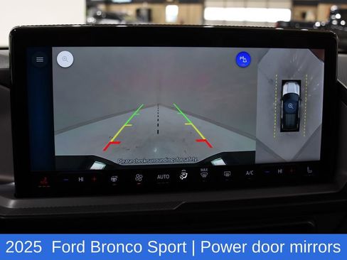 Used 2025 Ford Bronco Sport Badlands image 20