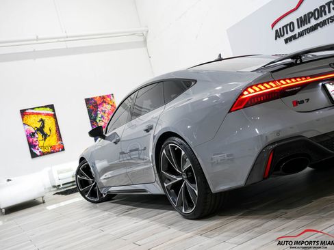 Used 2022 Audi RS 7 4.0T image 98