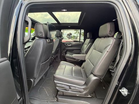 Used 2021 Chevrolet Suburban RST w/ Luxury Package AWD/4WD image 21