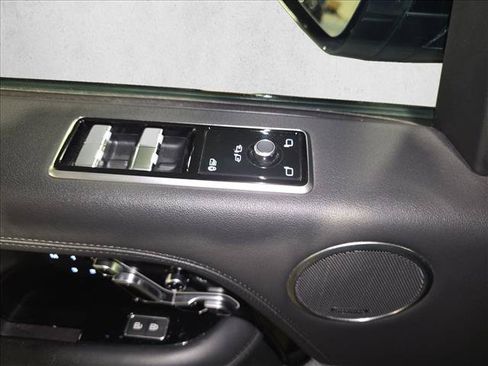 Certified 2021 Land Rover Range Rover Westminster Edition AWD/4WD image 28
