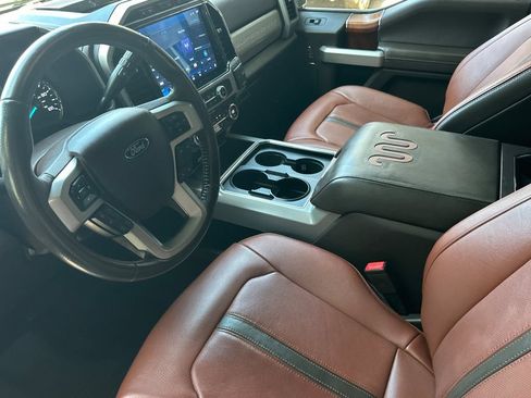 Used 2022 Ford F350 King Ranch w/ King Ranch Ultimate Package AWD/4WD image 10