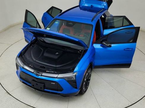 Used 2024 Chevrolet Blazer EV RS image 86