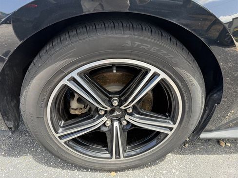 Used 2024 Ford Mustang Premium RWD image 9