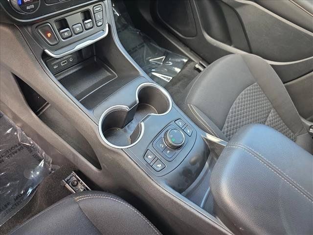 Used 2020 GMC Terrain SLE w/ Driver Convenience Package AWD/4WD image 25