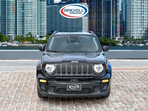 Used 2022 Jeep Renegade Sport w/ Sport Appearance Group image 2