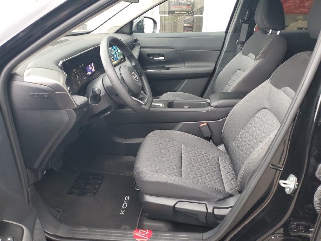 Certified 2026 Nissan Kicks SV FWD image 21