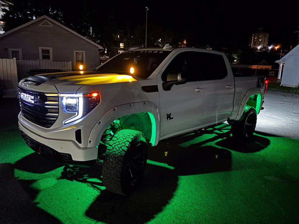 New 2026 GMC Sierra 1500 AT4 w/ AT4 Premium Package AWD/4WD image 57