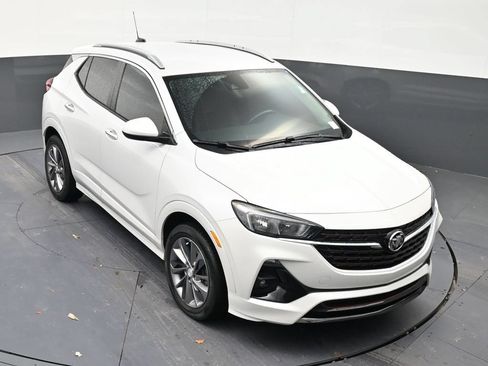 Used 2022 Buick Encore GX Select w/ Sport Touring Package FWD image 19