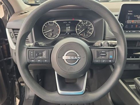 Certified 2023 Nissan Rogue SV AWD/4WD image 29