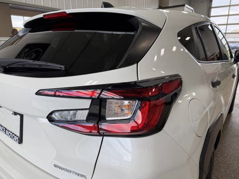 Used 2024 Subaru Crosstrek 2.0i image 38
