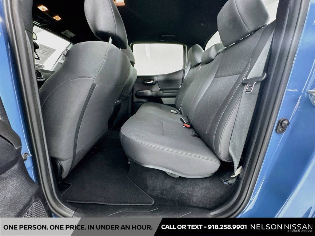 Used 2019 Toyota Tacoma TRD Off-Road AWD/4WD image 22