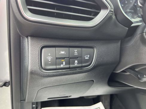 Used 2020 Hyundai Santa Fe Limited image 20
