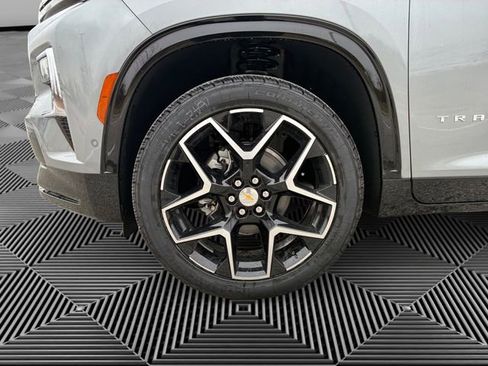 New 2026 Chevrolet Traverse High Country image 9