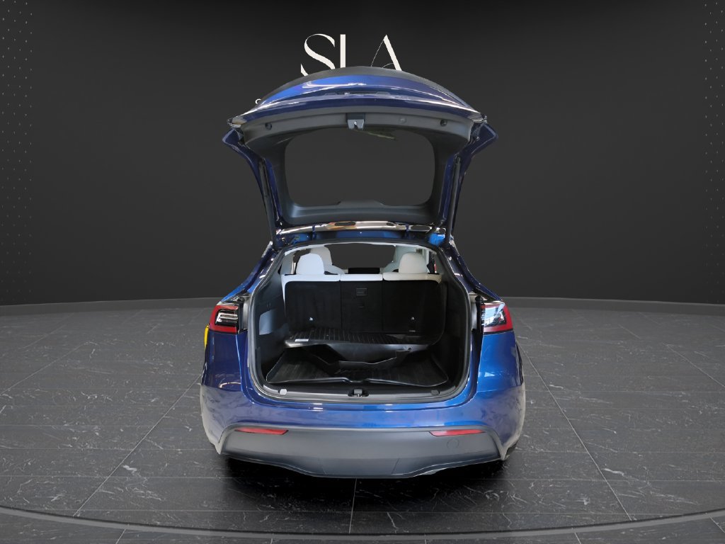 Used 2022 Tesla Model Y Performance AWD/4WD image 8