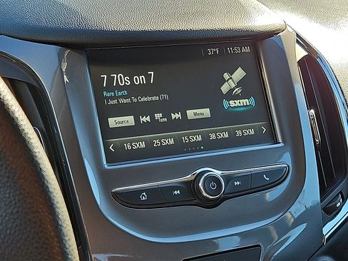 Used 2018 Chevrolet Cruze LT w/ Convenience Package image 16