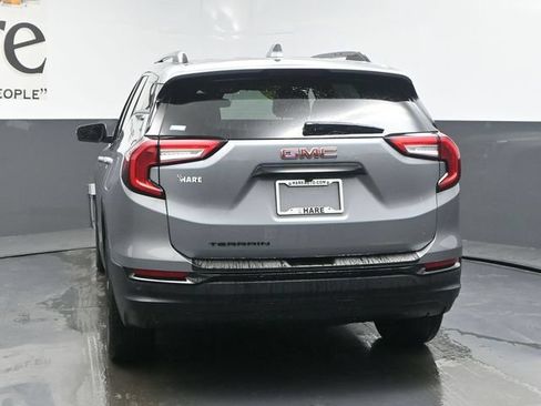 Used 2023 GMC Terrain SLT w/ Tech Package FWD image 35