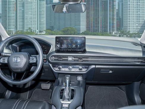 Certified 2024 Honda HR-V EX-L image 22