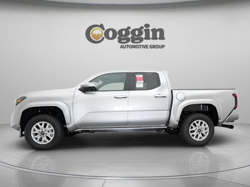 New 2026 Toyota Tacoma SR5 AWD/4WD image 6