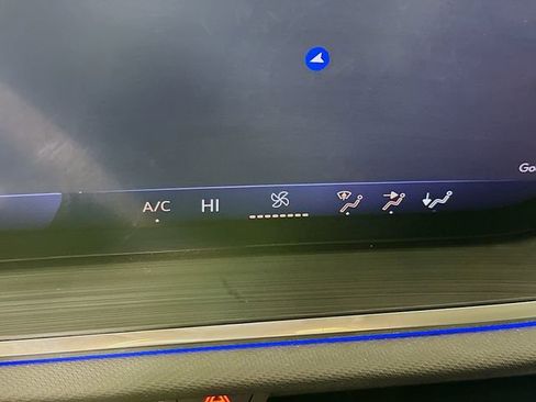 Used 2025 Buick Envision Preferred image 21