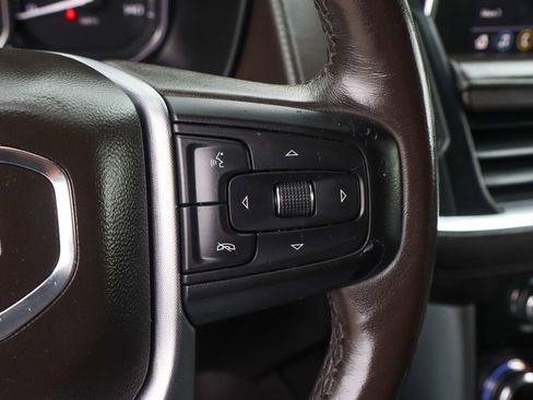 Used 2021 GMC Yukon XL SLT w/ SLT Premium Package image 27