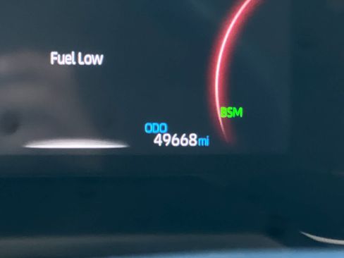 Used 2025 Toyota RAV4 XLE FWD image 26