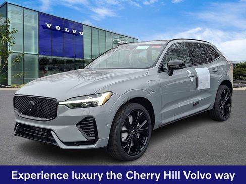 New 2026 Volvo XC60 T8 Ultra w/ Protection Package Premier AWD/4WD image 2