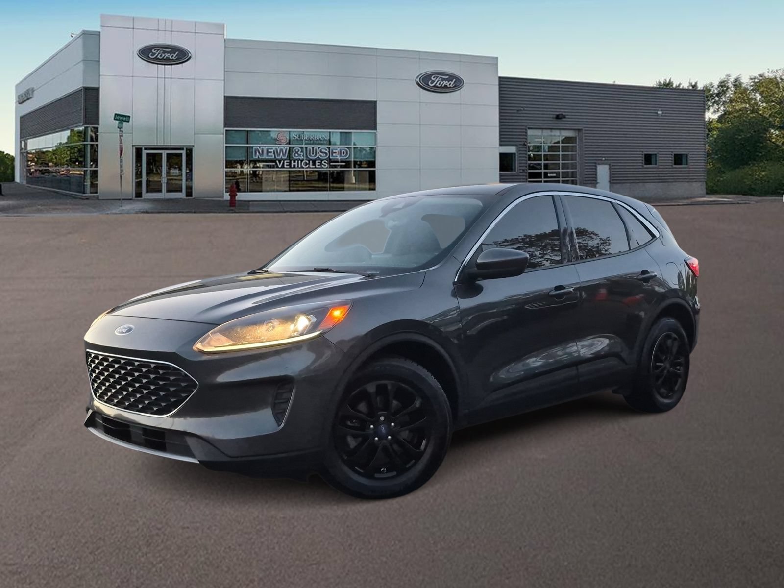 Used 2020 Ford Escape SE FWD 360° Tour
