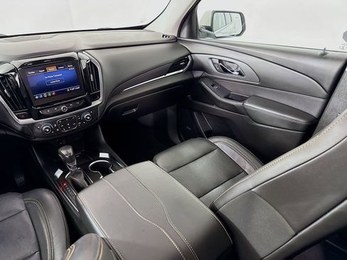 Used 2021 Chevrolet Traverse Premier AWD/4WD image 27