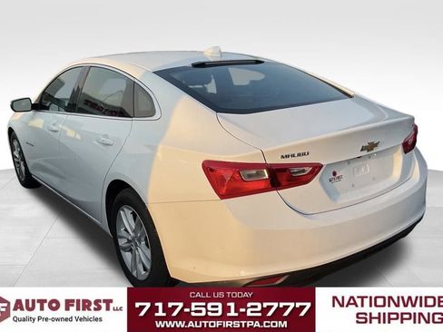 Used 2018 Chevrolet Malibu LT FWD image 3