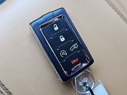 Used 2022 Jeep Grand Cherokee Summit image 37