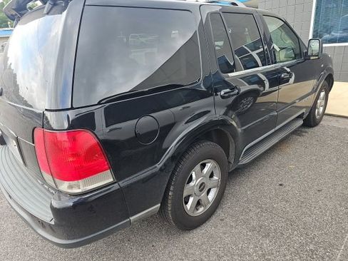 Used 2005 Lincoln Aviator 2WD image 10